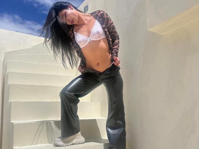 TaharaRomanov - Sexe cam en vivo - 28756970