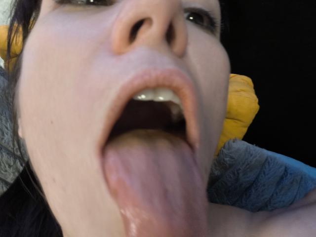 OrianaLaFrancaise - Sexe cam en vivo - 28758884