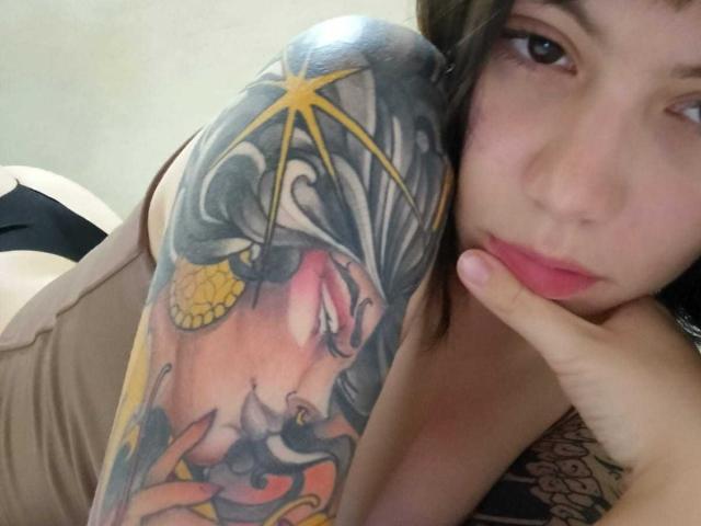 IsabellaArias - Live porn &amp; sex cam - 28759148