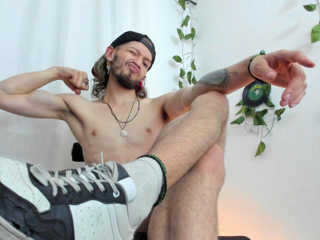 AngelDamianArt - сексуальная веб-камера в реальном времени - 28759235