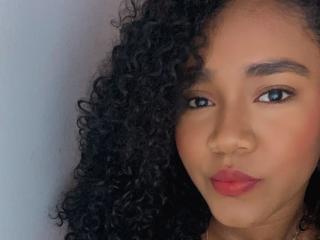 Ver a ficha detalhada de  AmaraRuiz