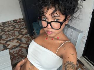 Ver la ficha detallada de KathaThoms