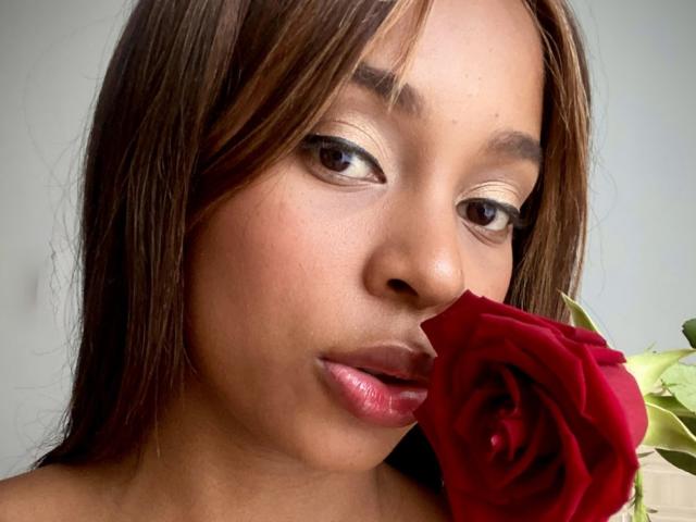 EmmaLatin - Sexe cam en vivo - 28759970