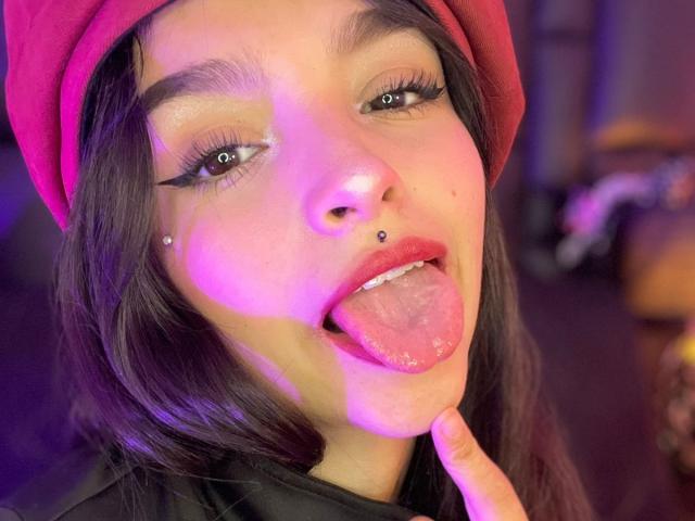 MarietteJones - Live porn &amp; sex cam - 28760180