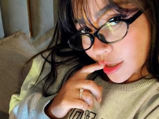 Ver a ficha detalhada de  KimDevinne