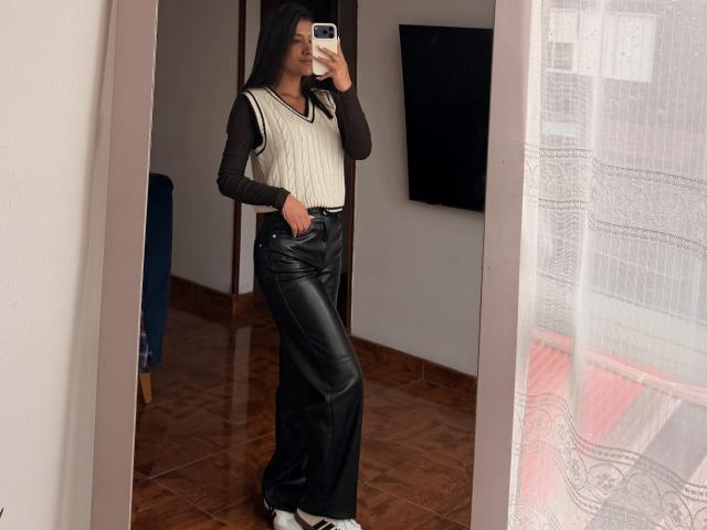 ThaliaAres - Live porn &amp; sex cam - 28760588