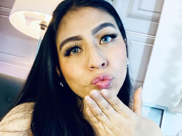 ZoeRedds - Live porn &amp; sex cam - 28760756