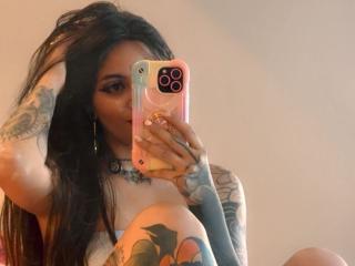 Ver a ficha detalhada de  CoriPaige