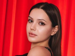 Se komplett profil för SophiaGrant