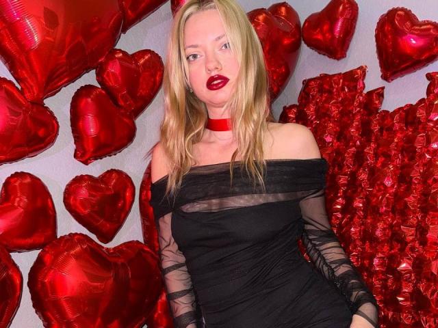 CrystalHope - Live Sex Cam - 28763375