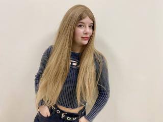 Se komplett profil för Reginia