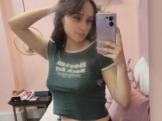 Ver a ficha detalhada de  AnnieLamberth