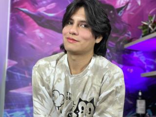 Ver la ficha detallada de AlexxNorth