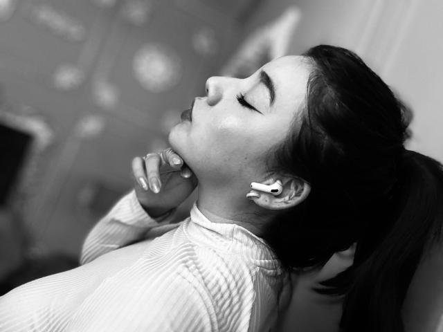 JeyyLee - Live porn &amp; sex cam - 28765097