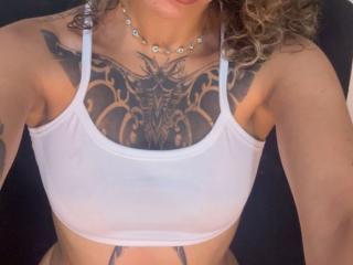 Se komplett profil för SilvanaXOwen