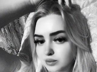 Se komplett profil för Domnax