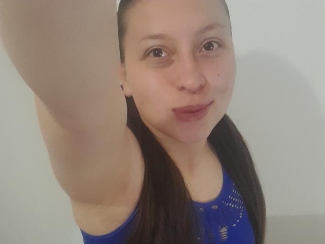 Malaika0203 - Live sex cam - 28766690