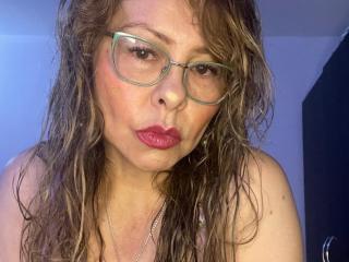 Ver a ficha detalhada de  MiaAmoretti