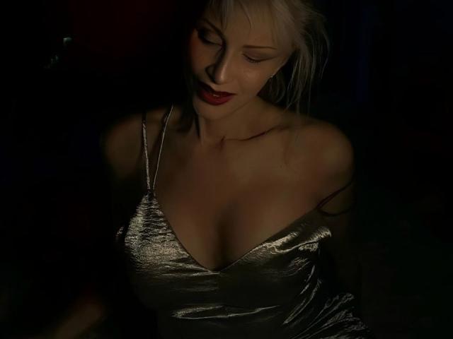 RitaFarell - сексуальная веб-камера в реальном времени - 28768241