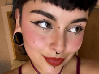 Se komplett profil för LilithVelvet