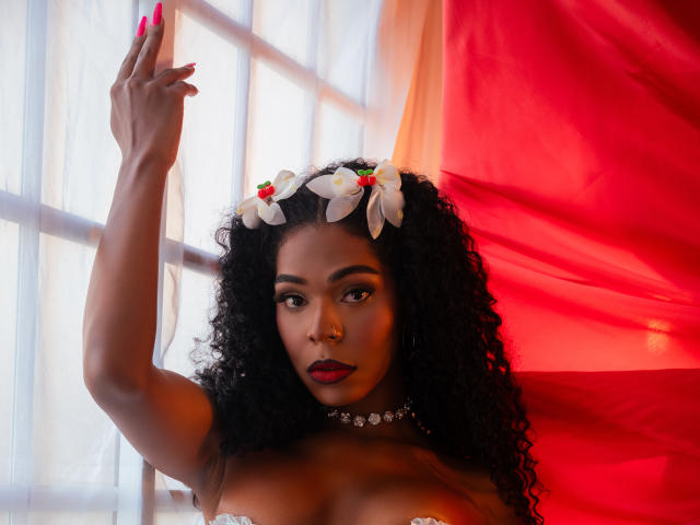 TianaParkerr - Live sex cam - 28769822