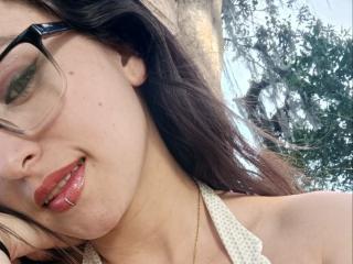 Ver a ficha detalhada de  MilaGonz