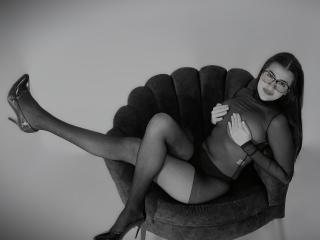 Ver la ficha detallada de IrisBlair