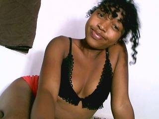 Ver a ficha detalhada de  QueenBella69