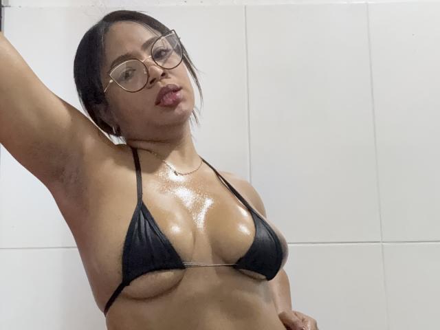 AliceBooty - Live porn &amp; sex cam - 28770272