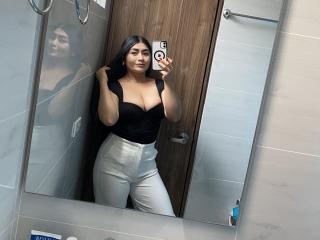 Ver la ficha detallada de MiaDuboisX