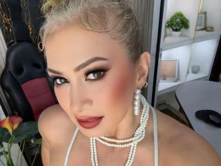 Se komplett profil för MisseScarleth