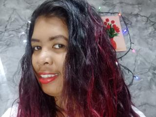 Se komplett profil för MariahSquirting69