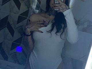 Se komplett profil för unknown-hot