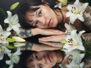 Ver a ficha detalhada de  JulietaaJadee