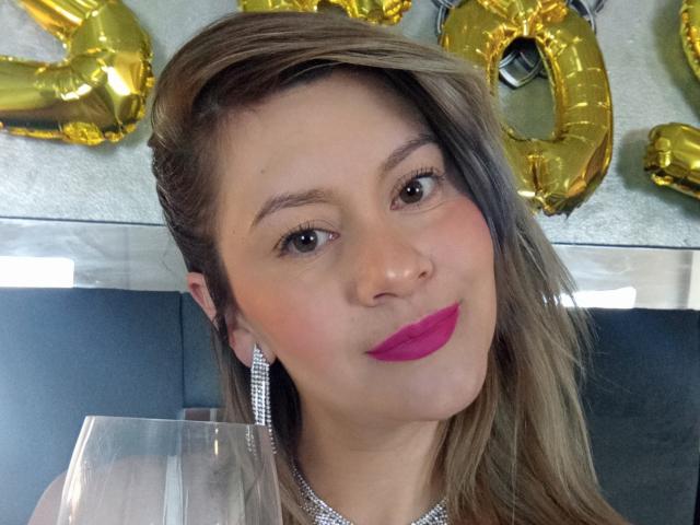 ChanellTaylorS - Live Sex Cam - 28774772