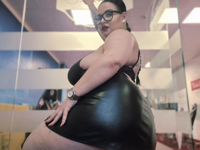 GeorgiaLerox - сексуальная веб-камера в реальном времени - 28774922