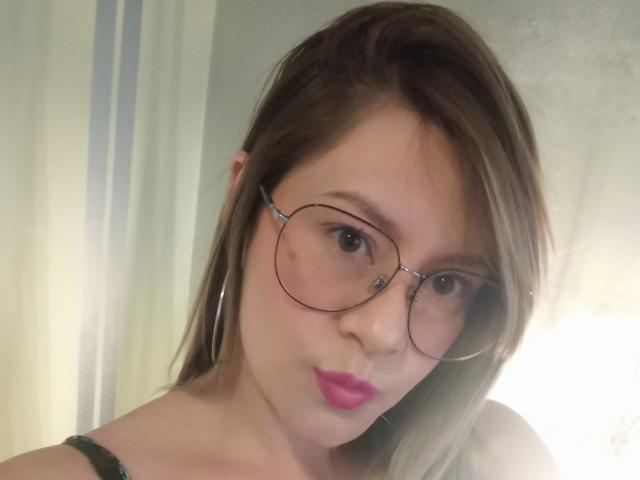 ChanellTaylorS - Sexe cam en vivo - 28775300