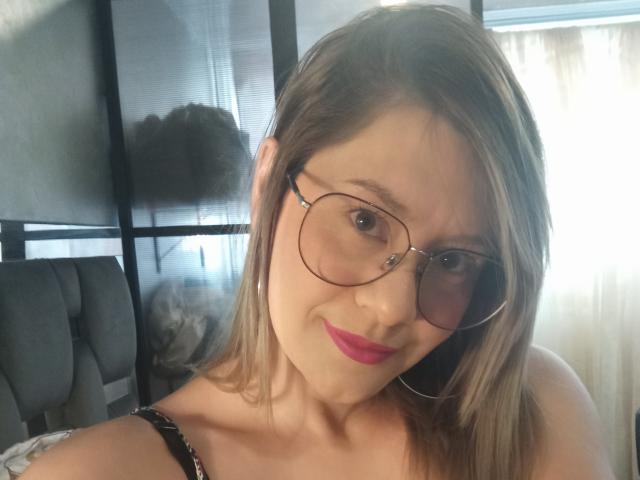 ChanellTaylorS - Sexe cam en vivo - 28775321