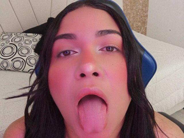 AliceSmity - Live porn &amp; sex cam - 28775354