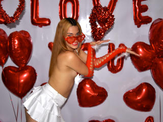 Se komplett profil för CatalinaAcostaOne