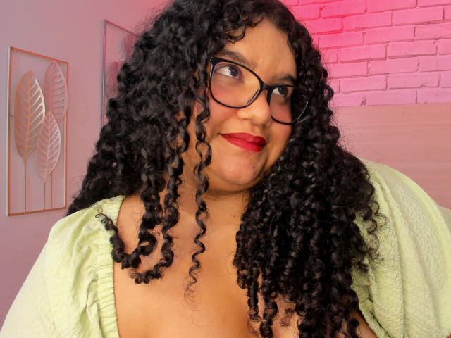 MileyCollinss - Live porn &amp; sex cam - 28775885