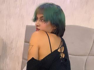 Ver la ficha detallada de MavelyKim