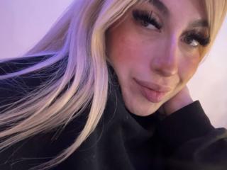 Ver a ficha detalhada de  SammyViolet