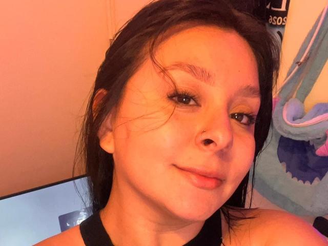 EmaJames - Live porn &amp; sex cam - 28777157