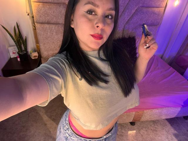 EmaJames - Live porn &amp; sex cam - 28777217