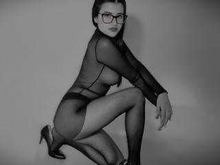 Ver a ficha detalhada de  IrisBlair