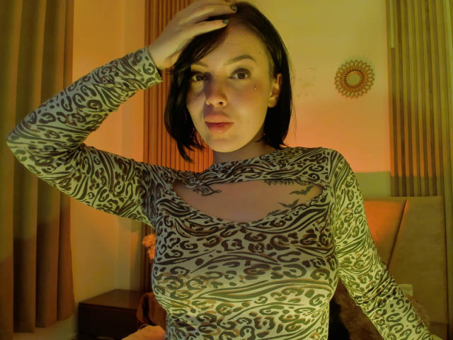 VeroHands - Live sex cam - 28778210