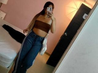 Se komplett profil för ZoeyClark