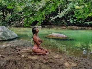 Se komplett profil för LucyySky