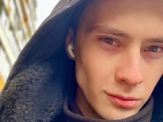 Se komplett profil för HomerBart